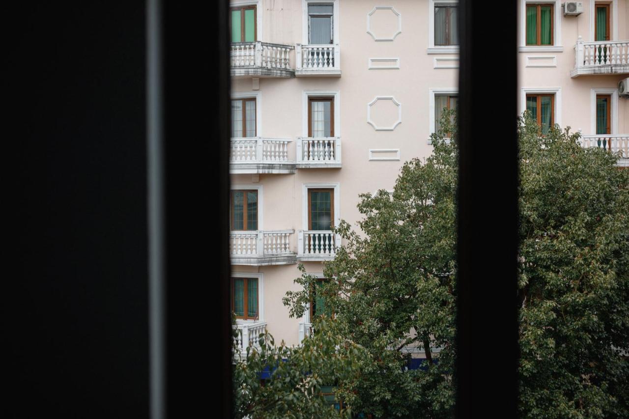 Mariinsky Boutique Hotel Batumi Exterior foto